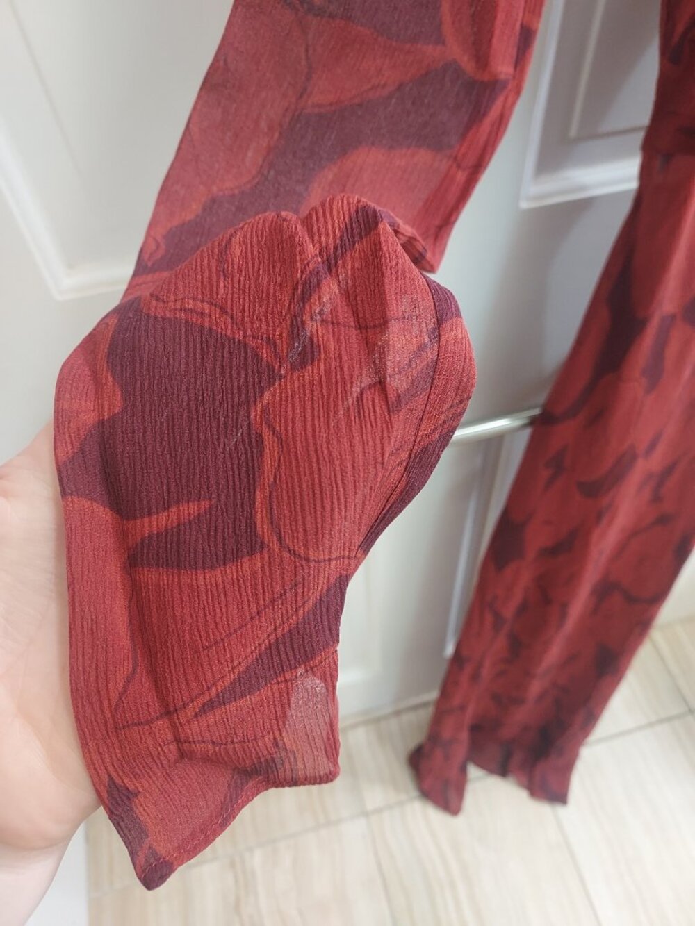Realisation Par The Inka Calla Lily Red Maxi Long Sleeve Silk Dress - Picture 5 of 9